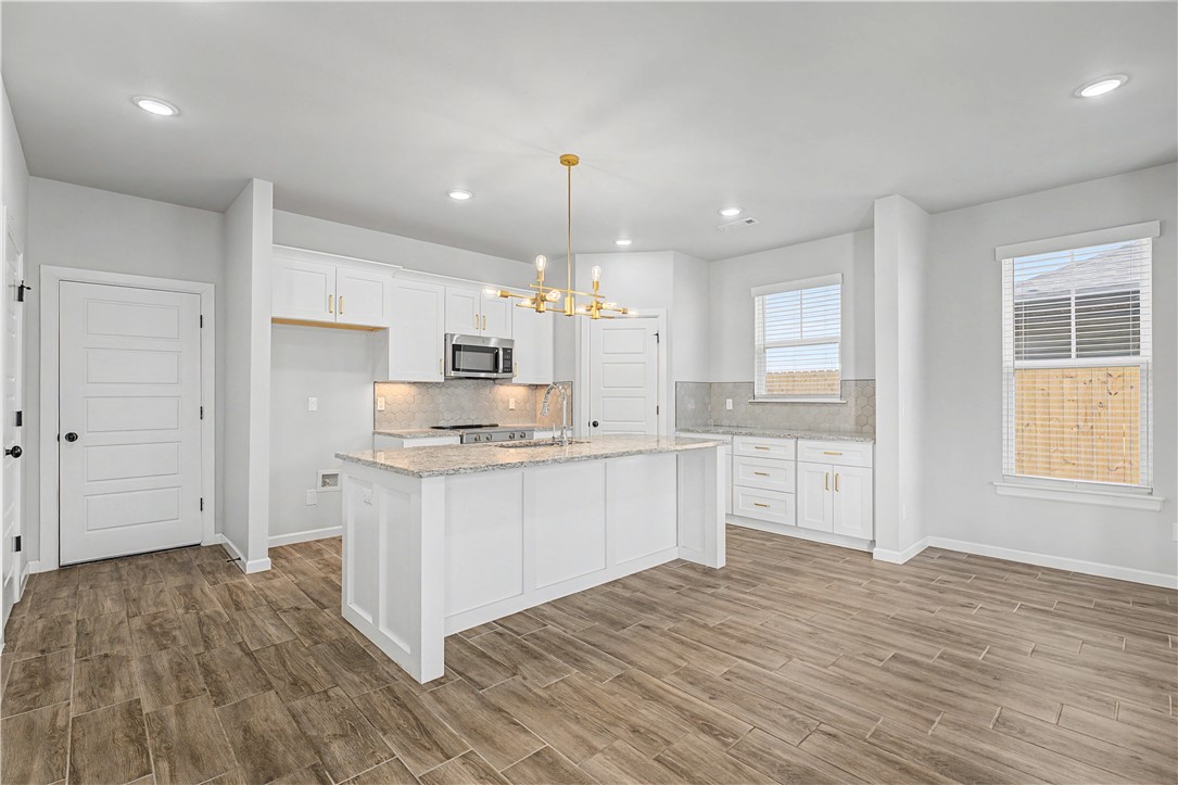 GROVES NEIGHBORHOOD PH II, THE-ROGERS - Residential