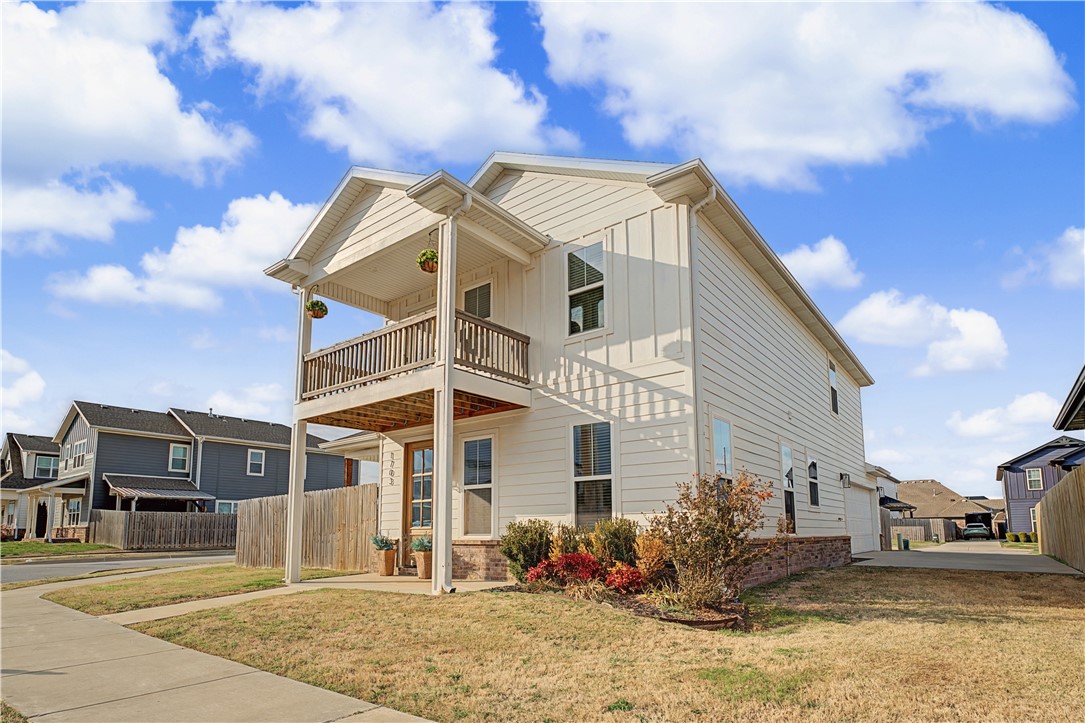 GROVES NEIGHBORHOOD PH II, THE-ROGERS - Residential