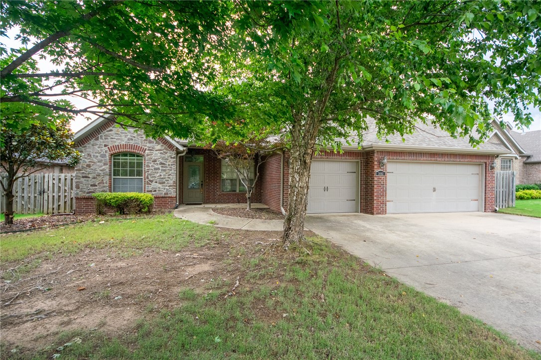 Move-in ready 4 bed, 3 bath home in Cornerstone S/D. Granite countertops throughout, wood flooring in living area. Kitchen features a 5-burner gas range and double ovens. Big primary bed and bath includes tile shower, whirlpool tub, and walk-in closet. Custom built-ins in living room and large covered patio. 3-car garage and attic offer plenty of space for vehicles and storage. Neighborhood amenities include a swimming pool, walking trail, and playground.