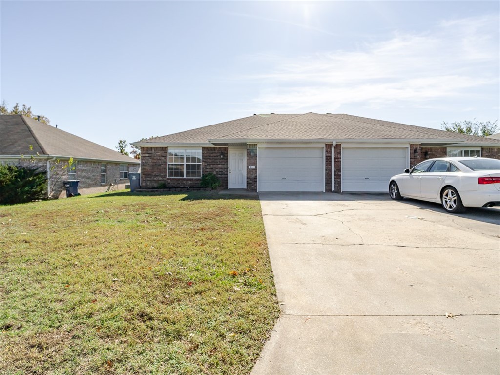 Holly Gardens Bentonville - Residential Lease