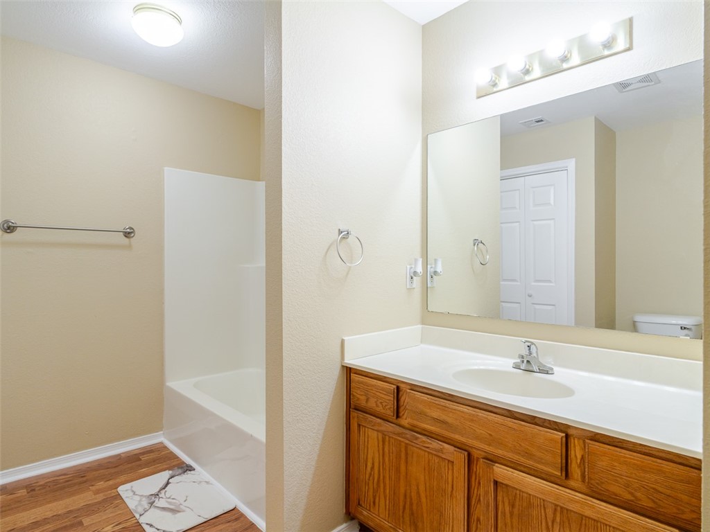 Holly Gardens Bentonville - Residential Lease