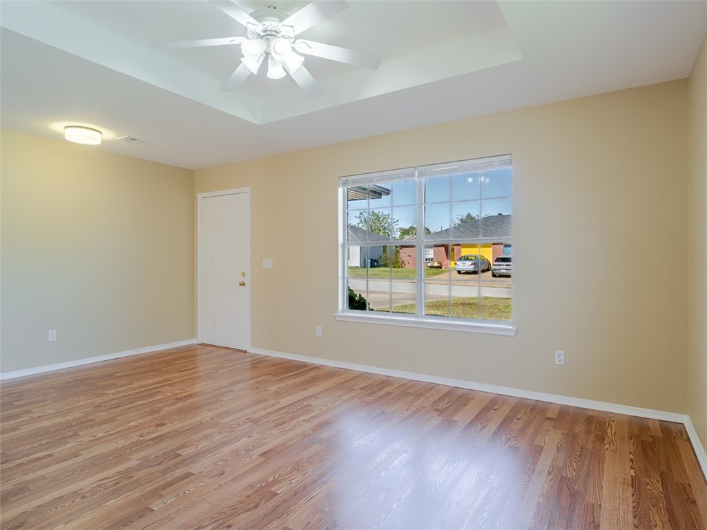 Holly Gardens Bentonville - Residential Lease