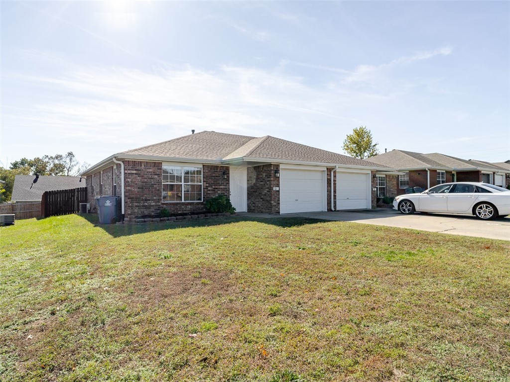 Holly Gardens Bentonville - Residential Lease