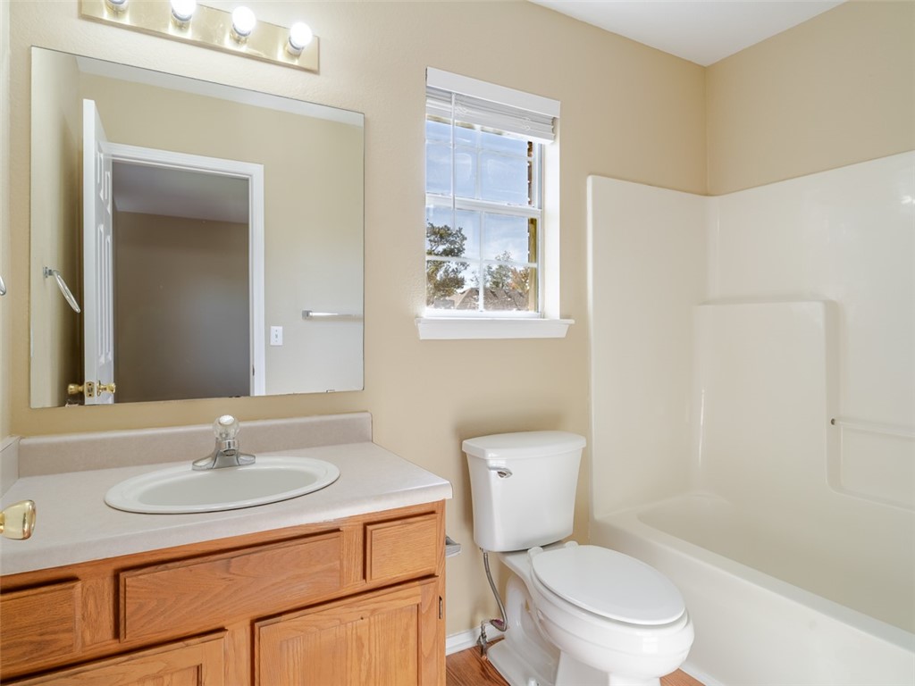 Holly Gardens Bentonville - Residential Lease