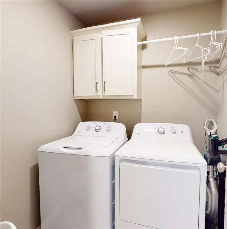 Bentonville, Arkansas 72713, United States, 3 Bedrooms Bedrooms, ,2 BathroomsBathrooms,Residential,Active,180484