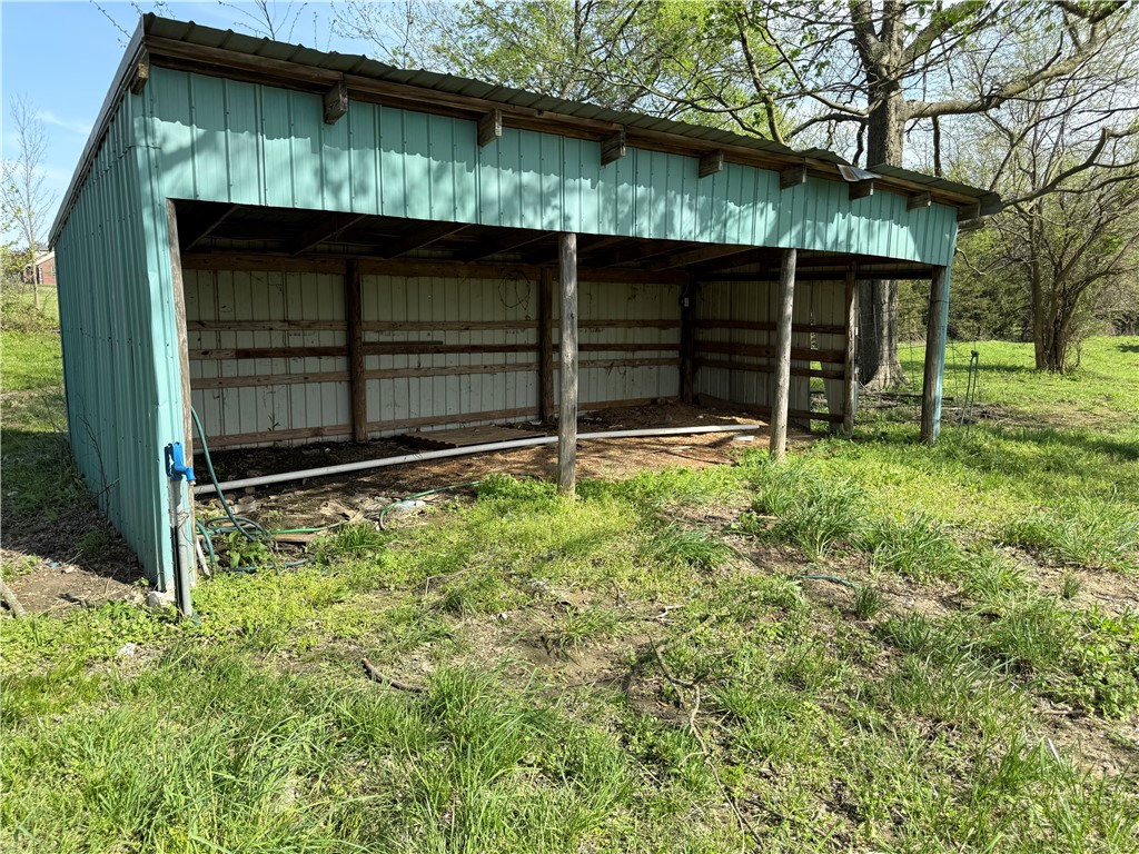 Country Living - Residential