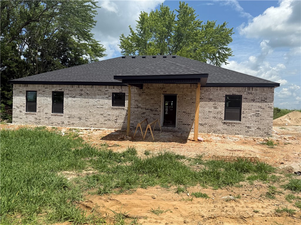 Country Living - Residential