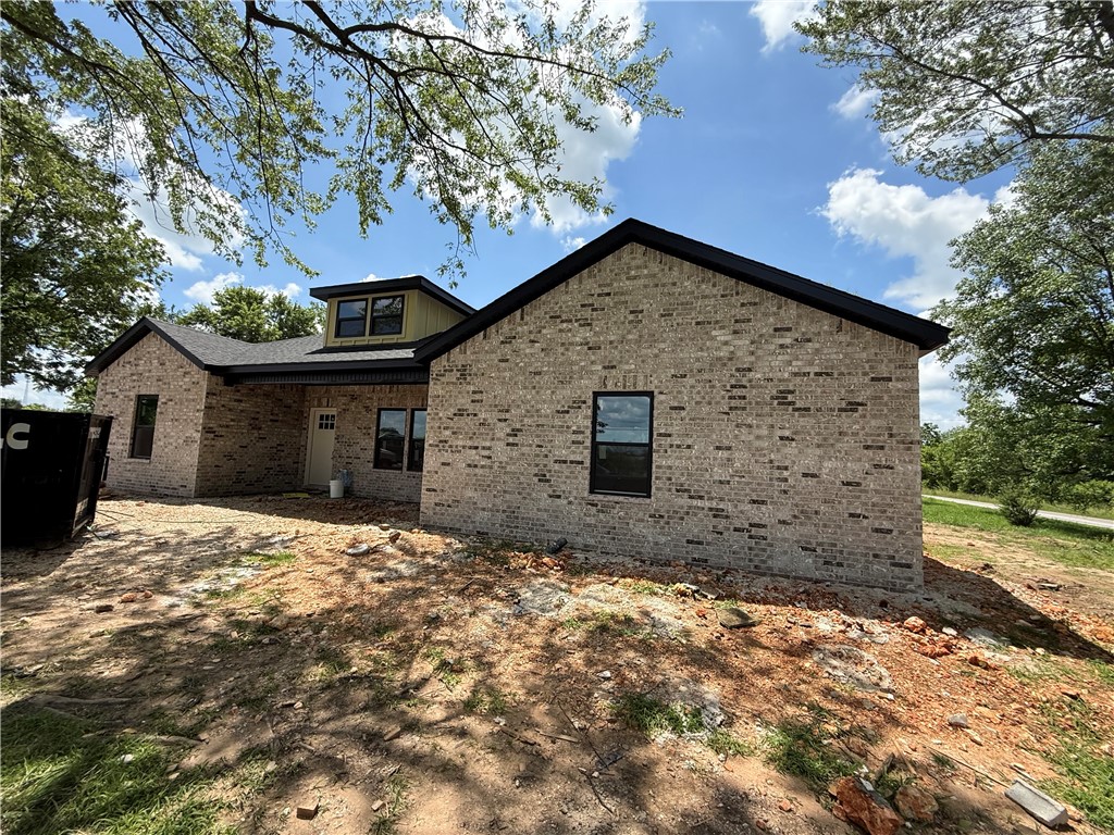 Country Living - Residential