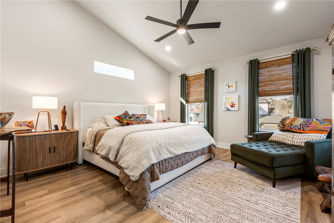 Greens At Sugar Creek, The Pea Ridge - Residential