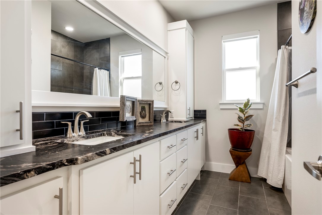 Greens At Sugar Creek, The Pea Ridge - Residential