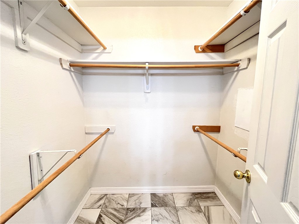 Oakford Sub Bvv - Residential Lease