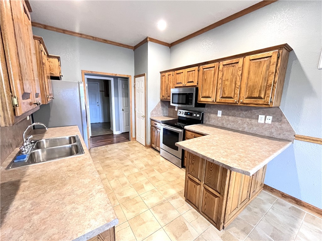 Oakford Sub Bvv - Residential Lease