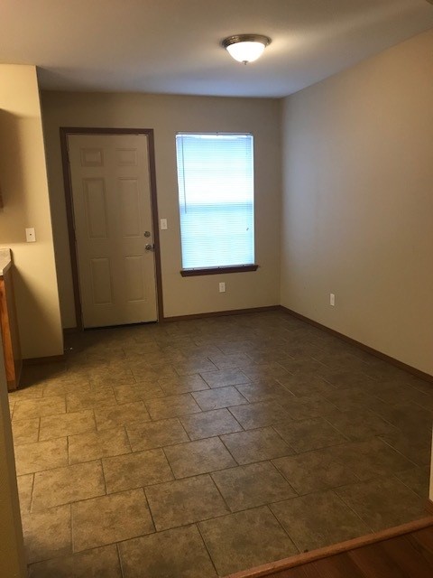 Stonegate Sub Bentonville - Residential Lease