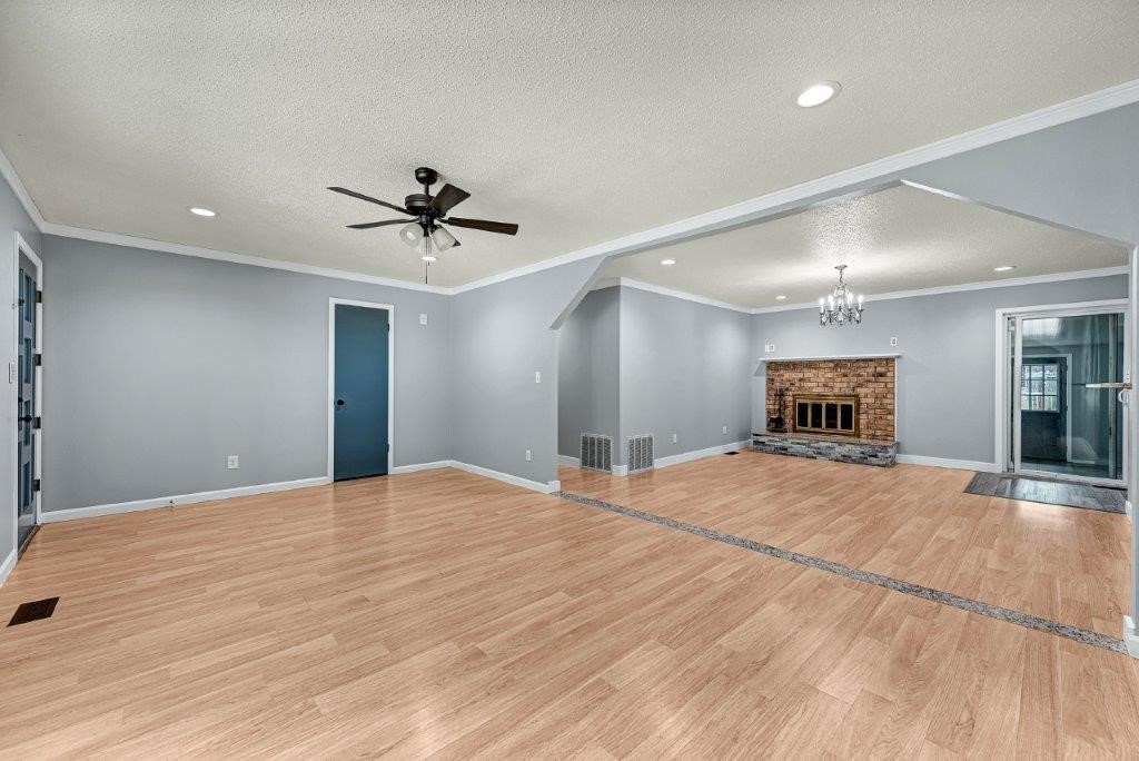 Norwood Acres 3rd Rogers - Residential