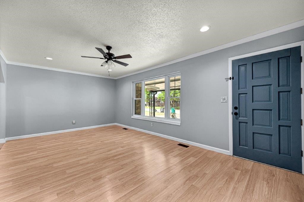 Norwood Acres 3rd Rogers - Residential