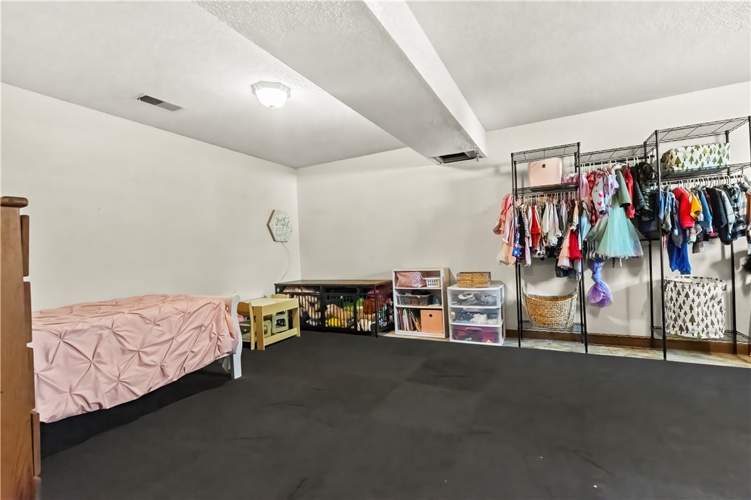 NORTH HILL VILLAGE - Residential