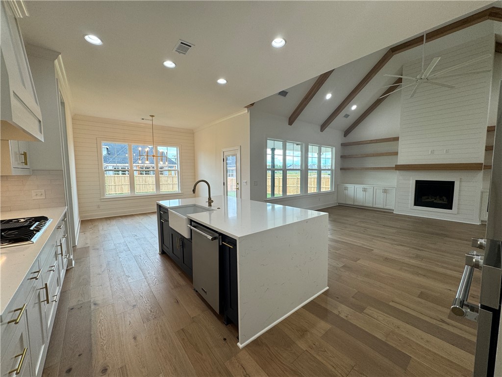 Crescent View, Phase 2 - Residential