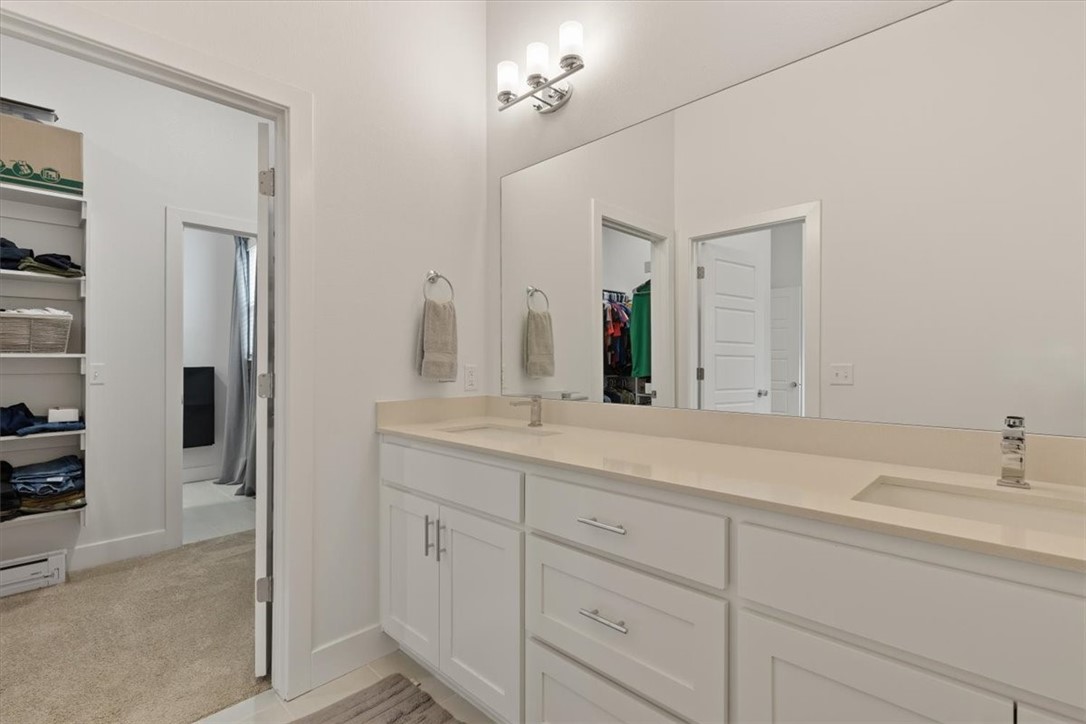 Aurora - Residential