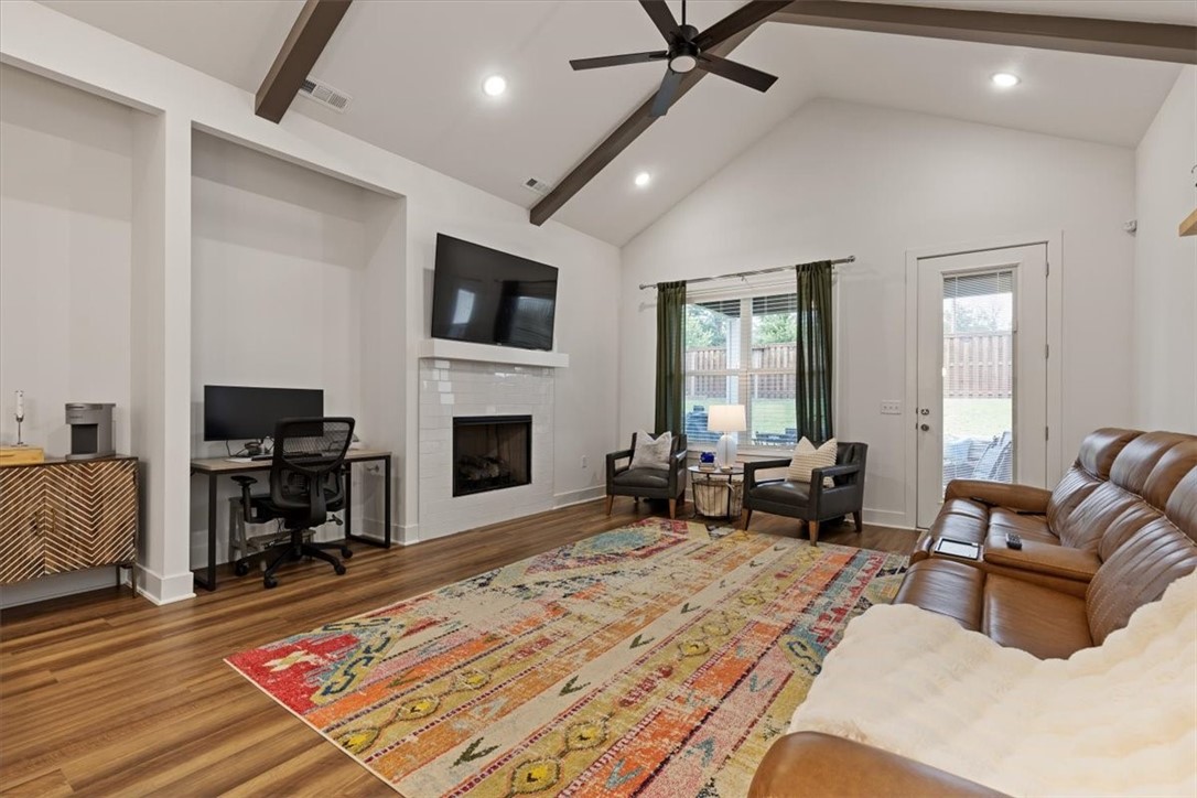 Aurora - Residential