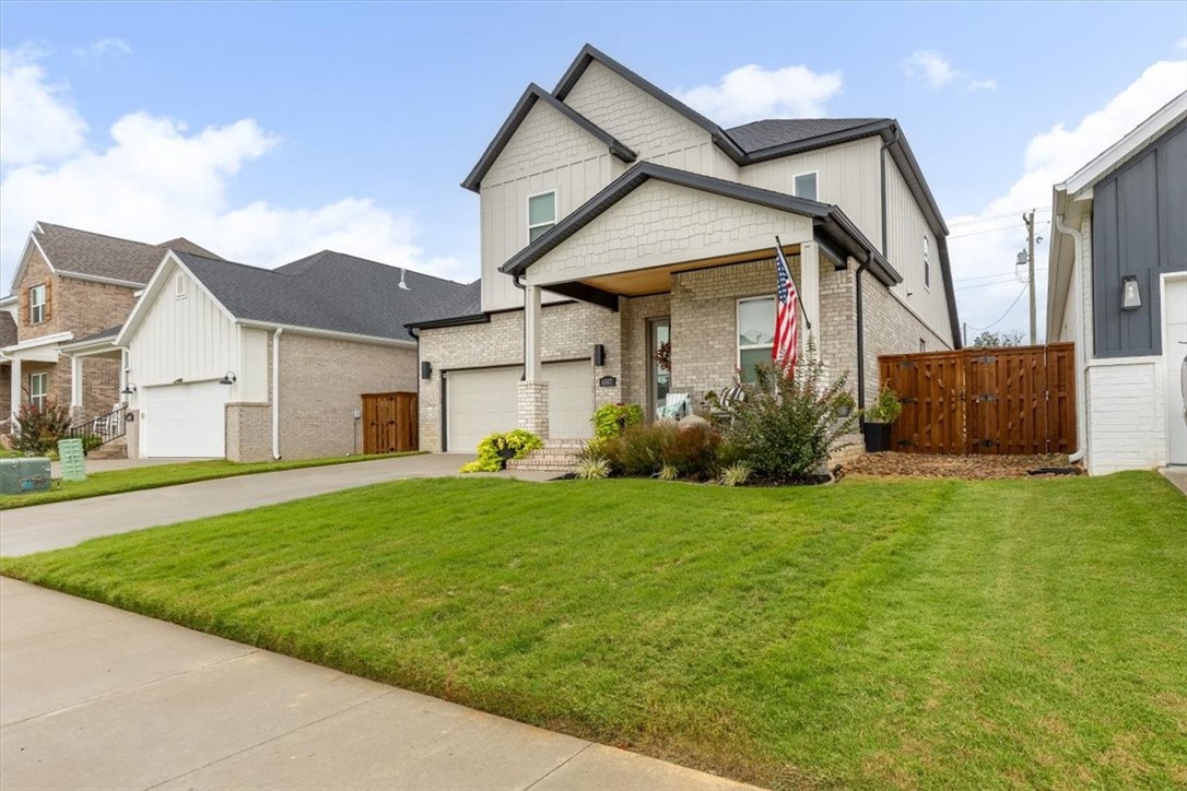 Aurora - Residential