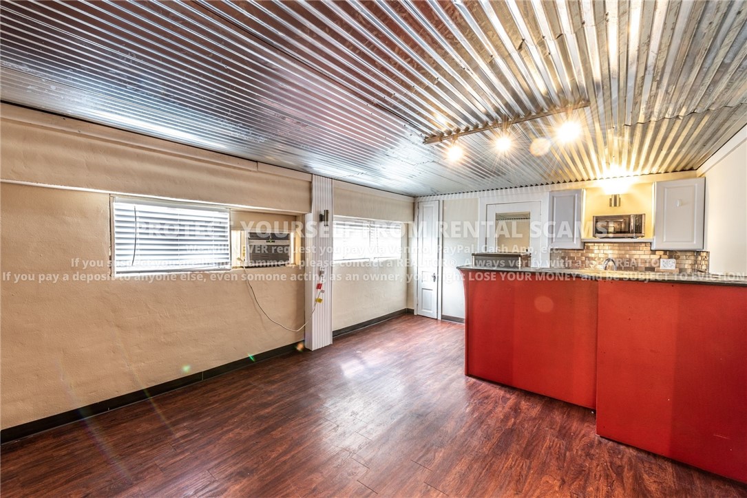 Reeds Sub - Residential Lease