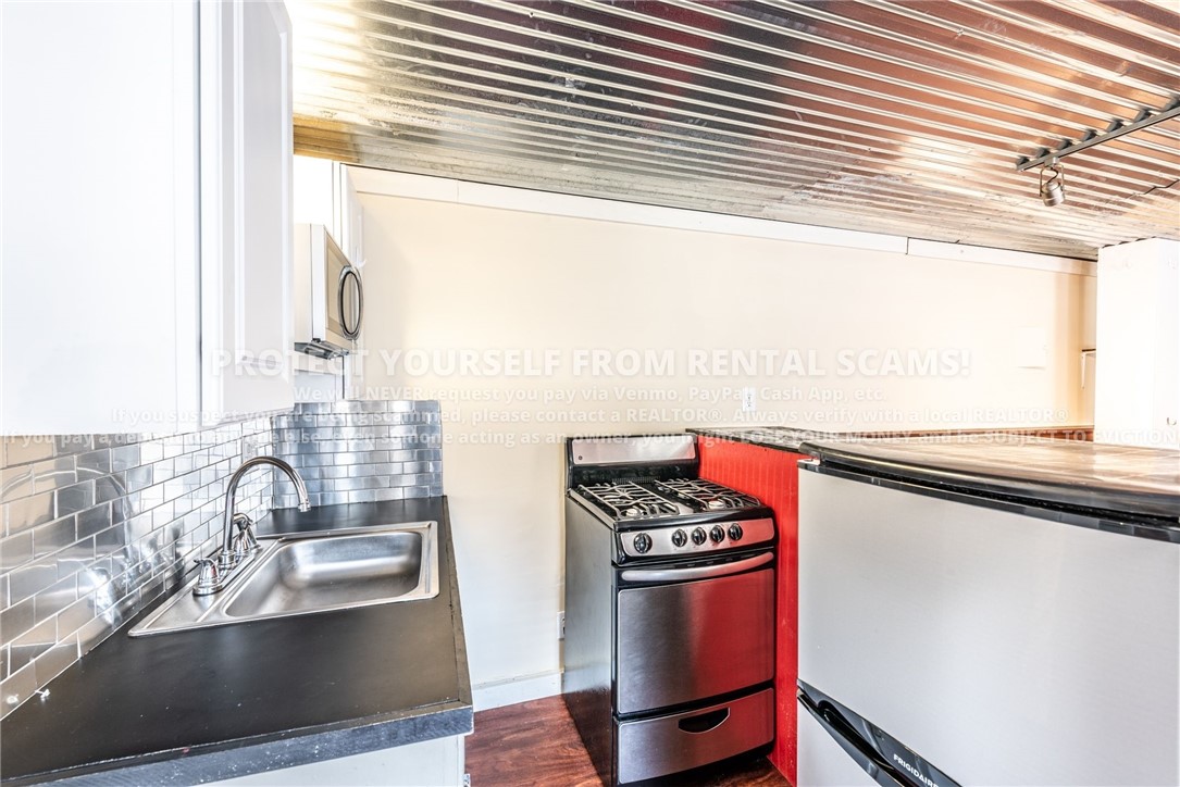 Reeds Sub - Residential Lease