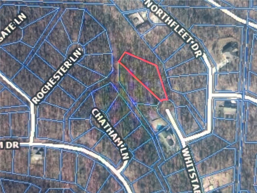 Large Lot in Bentonville Schools! Paved Road and quiet Culdesac in the Mountain Bike Captial of the World! Some of the Trails in the immediate area: Back 40 Loop, Taylor Homestead, SBAT, The Ledges and More. Ozark Living in the Mountain Bike Capital of the World! Lakes, Golf Courses, and 100s of miles of Mountain Bike Trails, Bella Vista is the premier destination for those who know how to embrace the best Mother Nature has to offer, year-round!