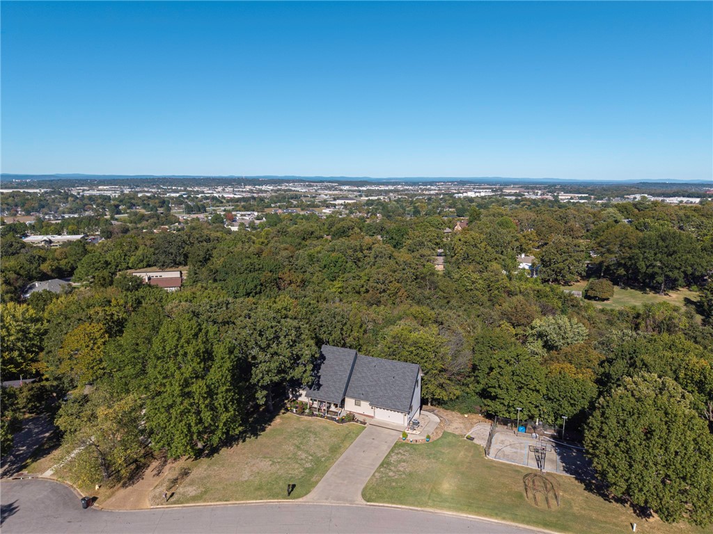 Fianna Hills lX-X-XXi - Residential