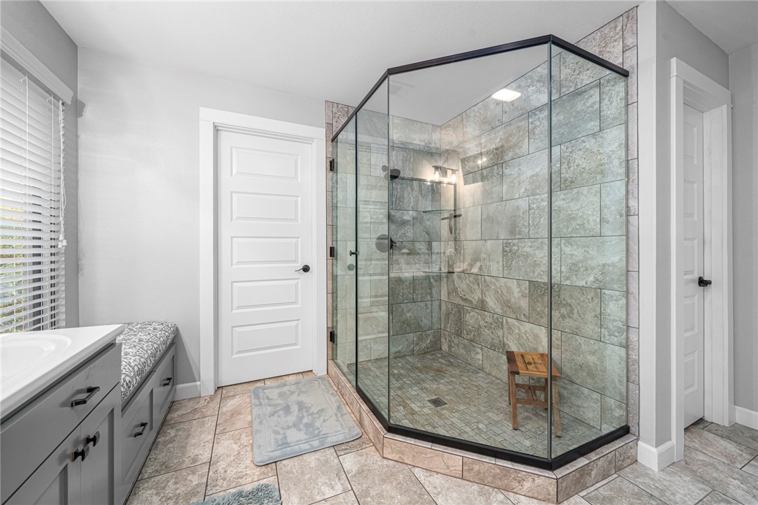 Fianna Hills lX-X-XXi - Residential