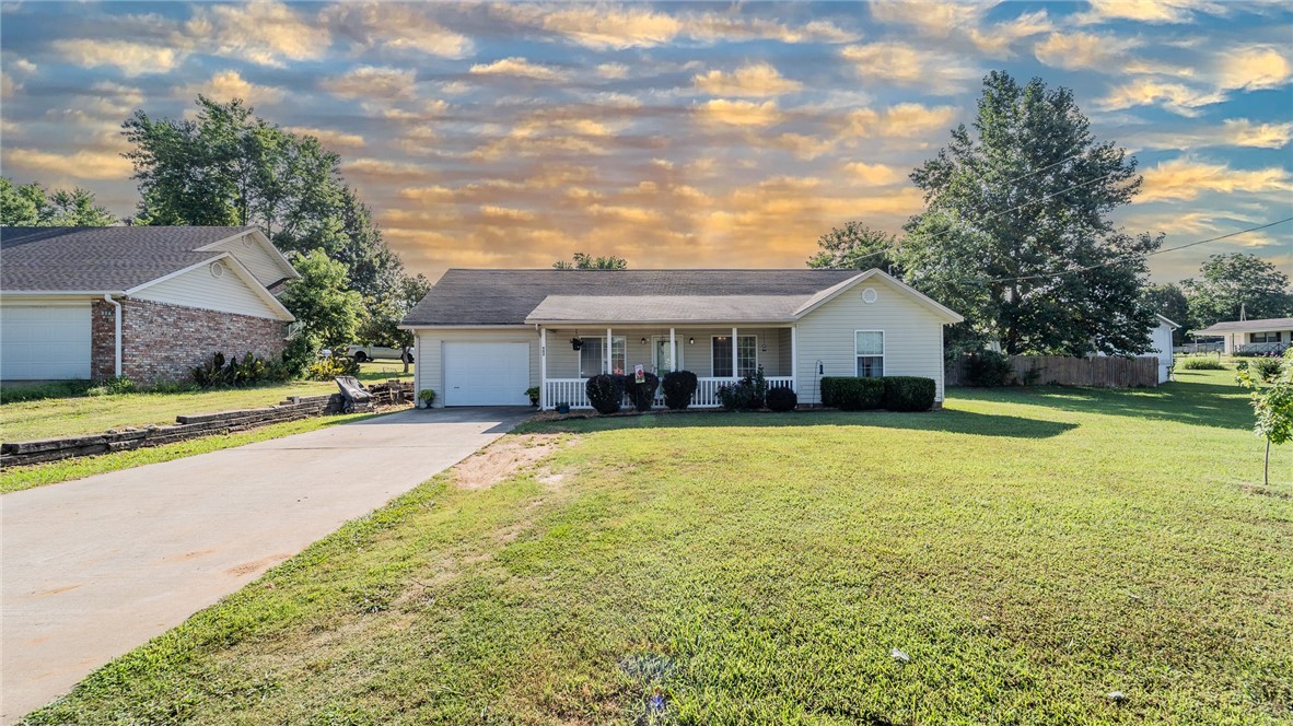 The cutest house just hit the market! Tucked away on a quiet dead-end street, this home is just a short walk from the library and the new splash pad. Inside, you’ll find a functional floor plan, a sunroom filled with natural light, and an attached garage with extra storage. The spacious backyard is ideal for play, gardening, or even a few backyard chickens. The sellers especially appreciate the extra attic insulation, which helps keep utility bills low, as well as the large windows in both the living room and sunroom that make the space feel bright and welcoming. Don’t miss the 3D Matterport tour to experience all this home has to offer!