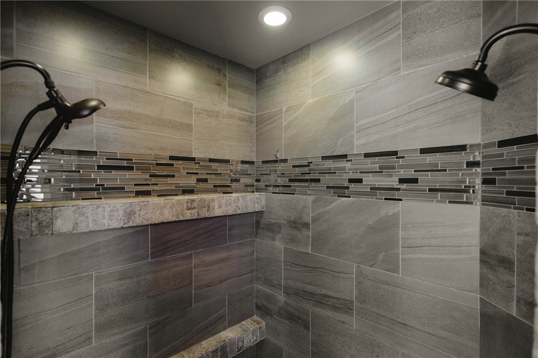 Amber Ridge At Woods Creek Bentonville - Residential