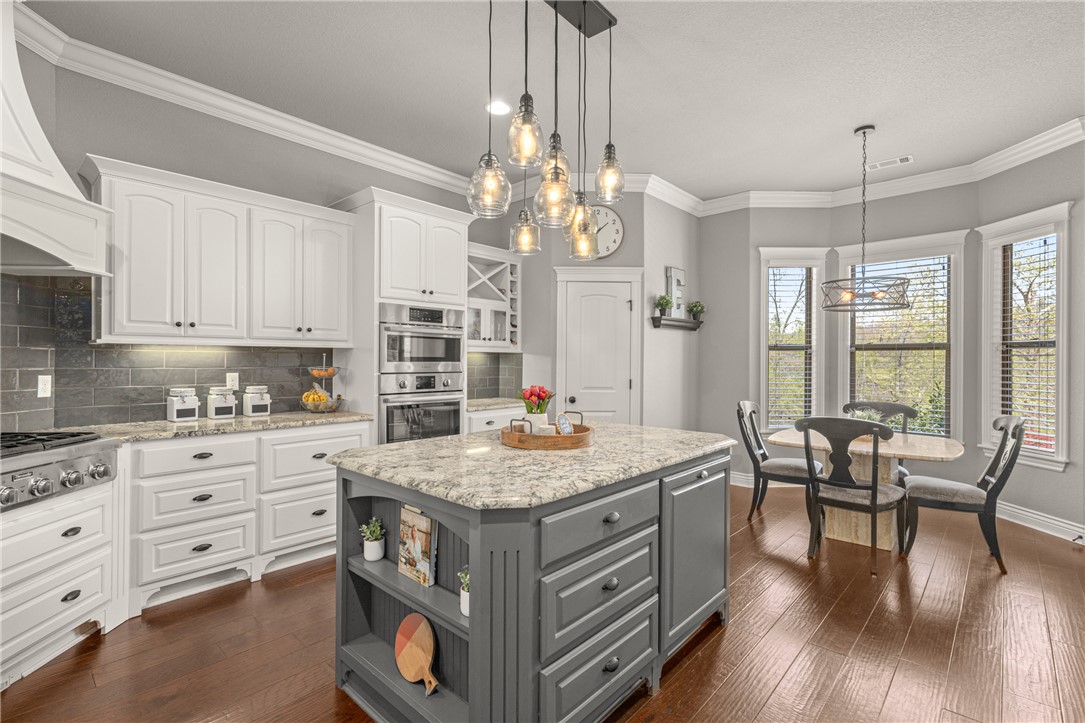 Amber Ridge At Woods Creek Bentonville - Residential