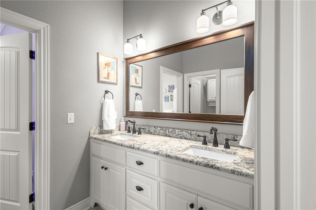 Amber Ridge At Woods Creek Bentonville - Residential