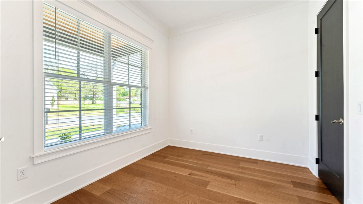 Dutton Woods - Residential