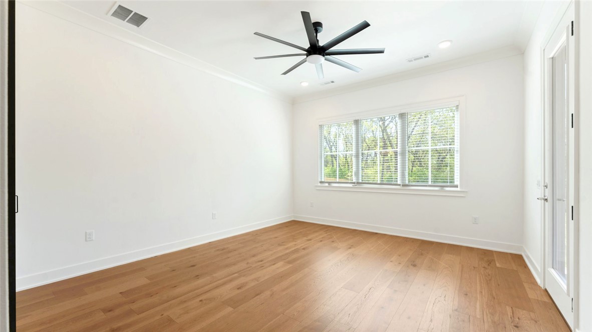 Dutton Woods - Residential