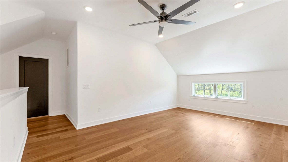 Dutton Woods - Residential