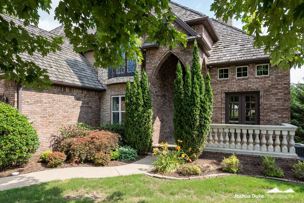 Champions Golf & Cc Rogers - Residential