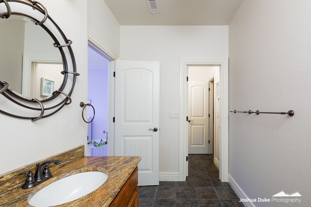 Champions Golf & Cc Rogers - Residential