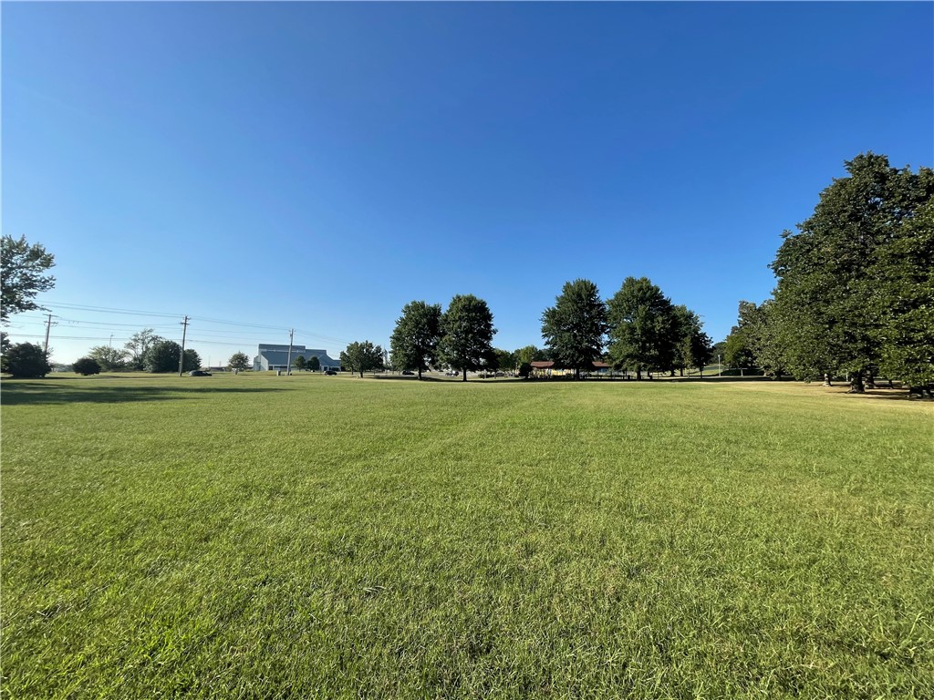 Springdale Outlots - Commercial Sale
