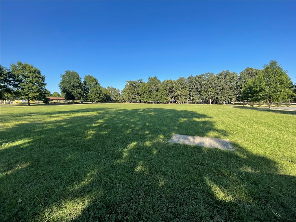 Springdale Outlots - Commercial Sale