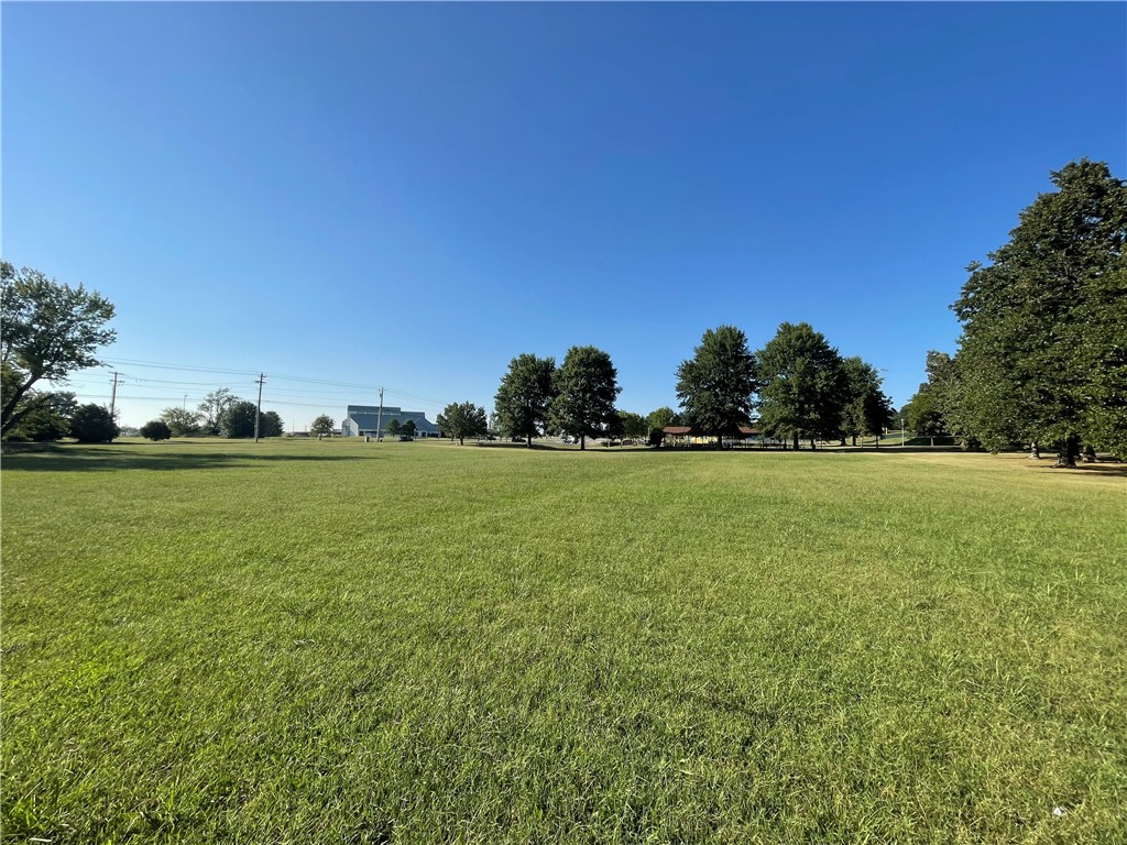 Springdale Outlots - Commercial Sale