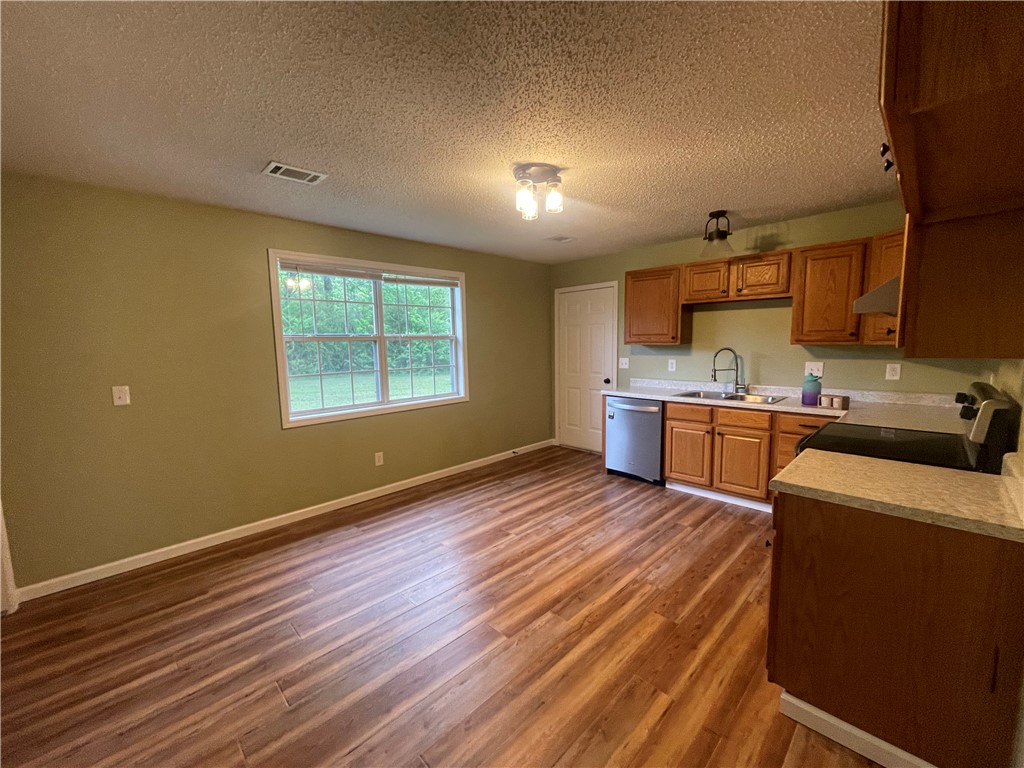 HEATHER ESTATES - Residential