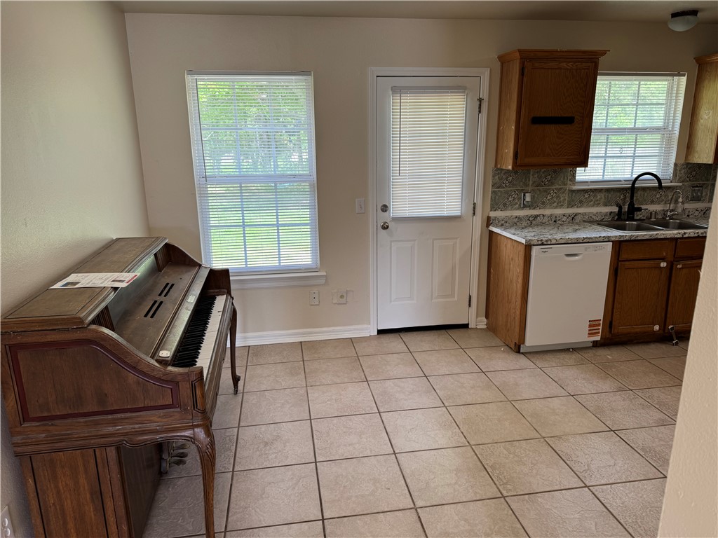 Oakwoods Phase III - Residential