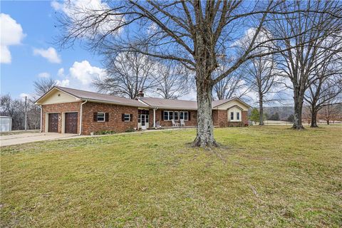 Photo of 10972 Highway 164, Clarksville, AR 72830 (MLS # 1336614)