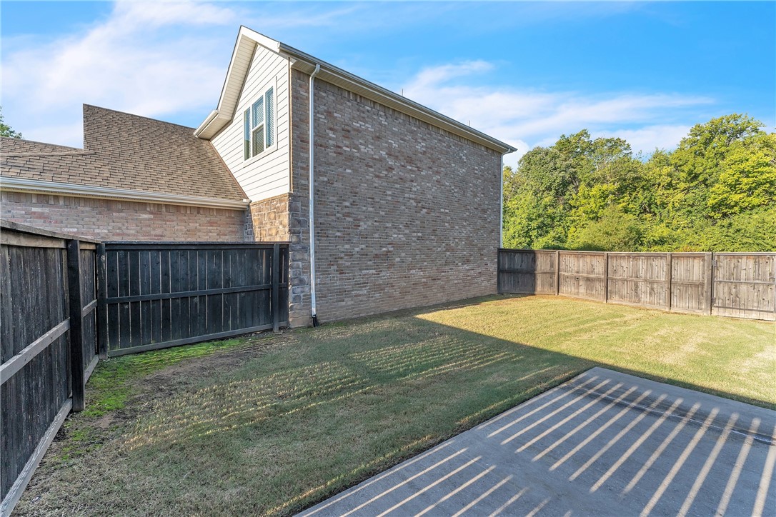 Town Homes At Forest Hills - Residential