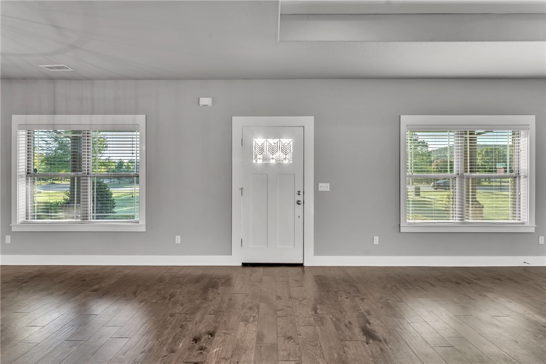 Town Homes At Forest Hills - Residential