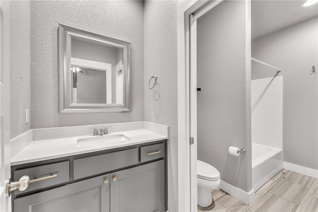 Town Homes At Forest Hills - Residential