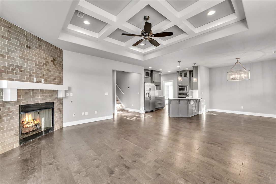 Town Homes At Forest Hills - Residential