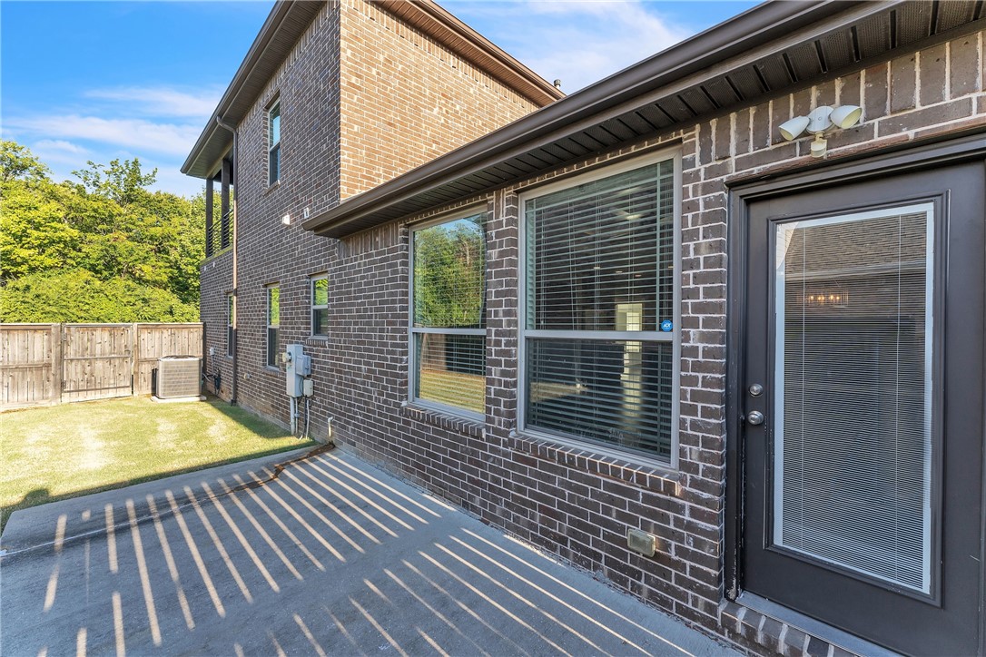 Town Homes At Forest Hills - Residential