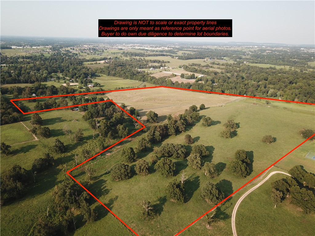 Tontitown Outlots - Land